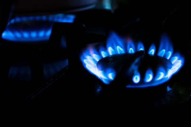 gas burner, blue flames